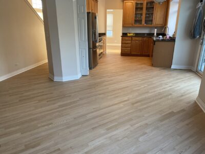Natural hardwood floor in the open room, Bartlett, IL