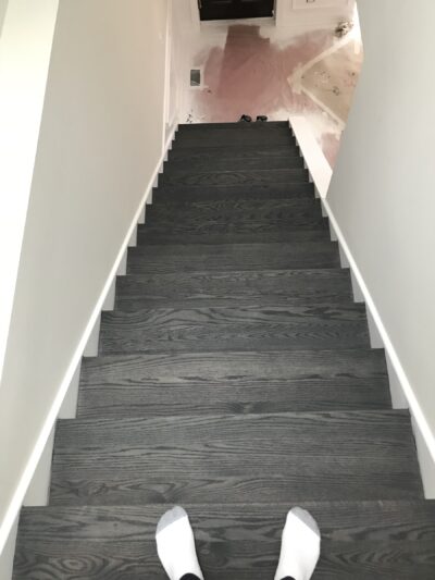 Driftwood grey white oak staircase with white risers, Berwyn, IL