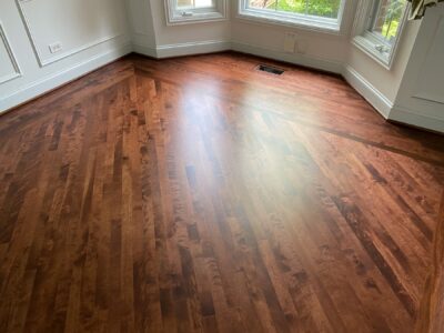 Gunstock hardwood floor in the living room, Downers Grove, IL