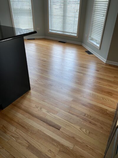 Natural hardwood floor in the living room, Evanston, IL