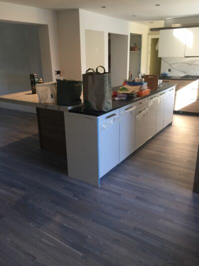 Fumed Grey floor in the open kitchen, Lisle, IL